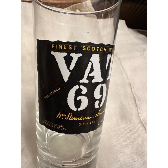 Vintage Vat 69 Finest Scotch Whisky Glass Tumbler - Picture 4 of 5